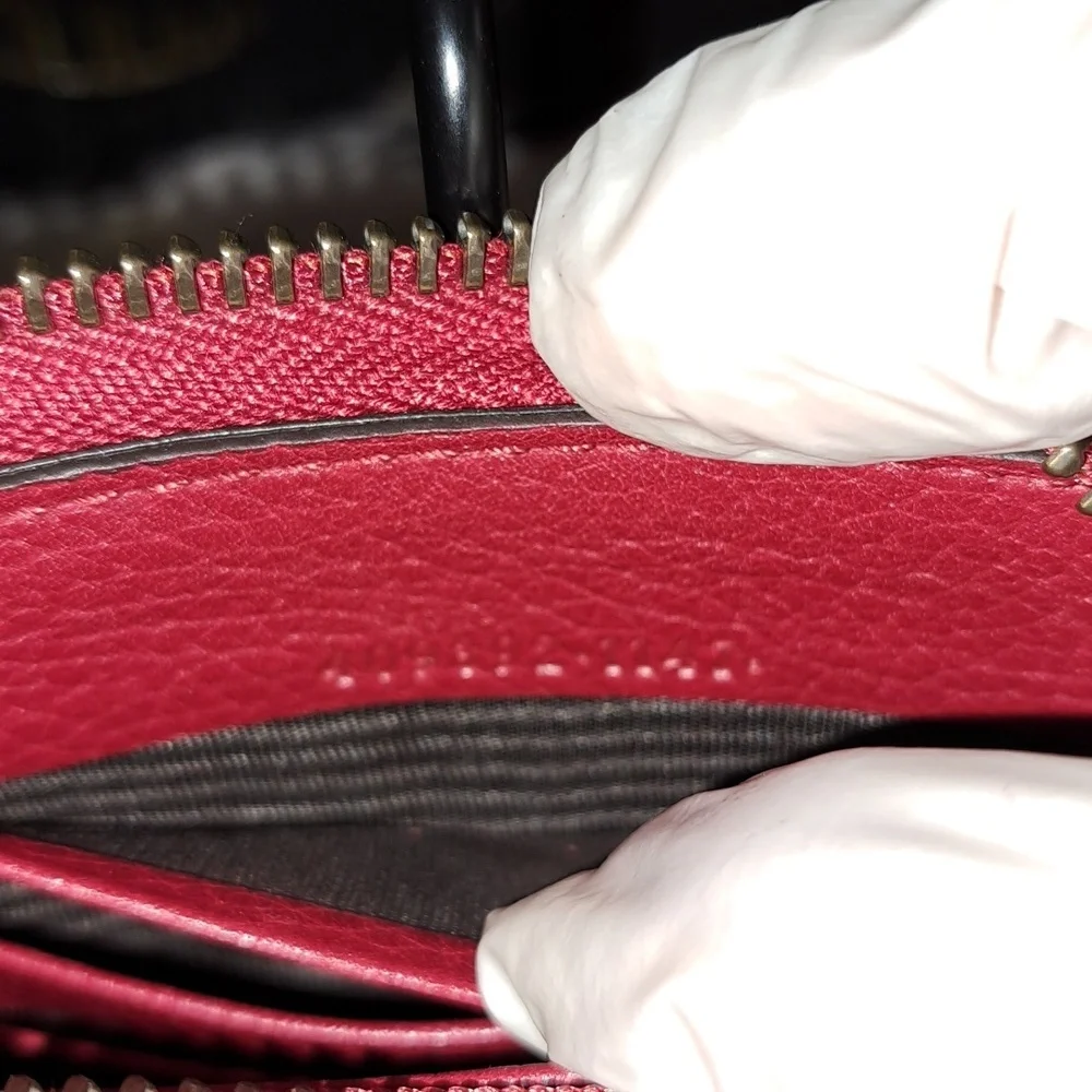 Gucci Red GG Zippy Wallet EUC - Picture 13 of 16